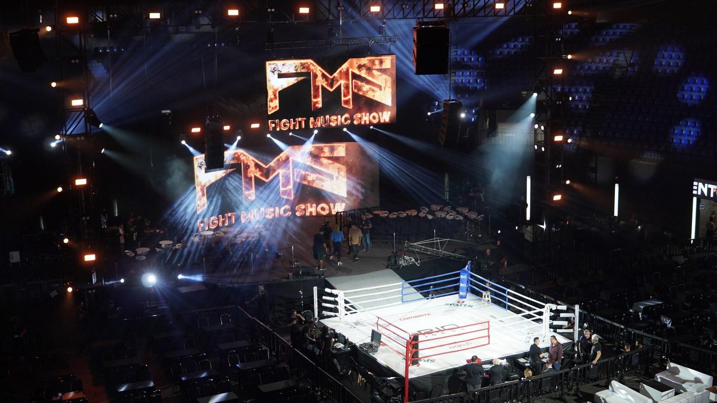 Grid duplo suspenso sobre o ringue do Fight Music Show no Vibra São Paulo